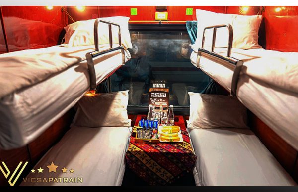 Luxury 4 Berth Cabin - 04 Single Beds in the cabin